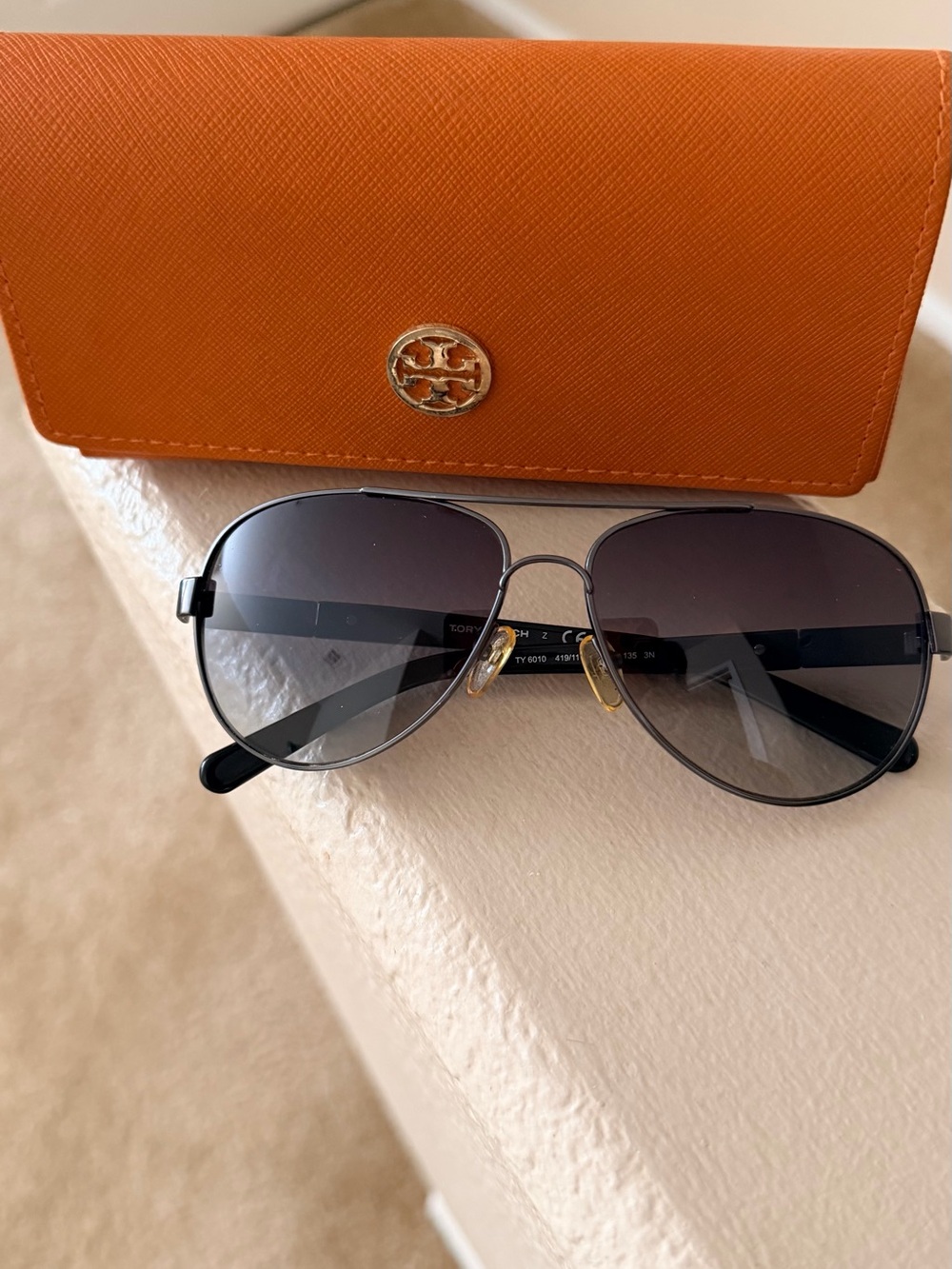 Tory Burch Black Aviator Sunglasses with Orange Signature Case